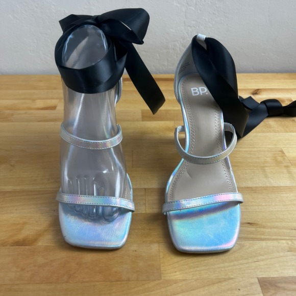 BP Silver Holographic Square Toe Bow‎ Heels Ribbon Ankle Strap Sandals Size 7.5 - Picture 3 of 10
